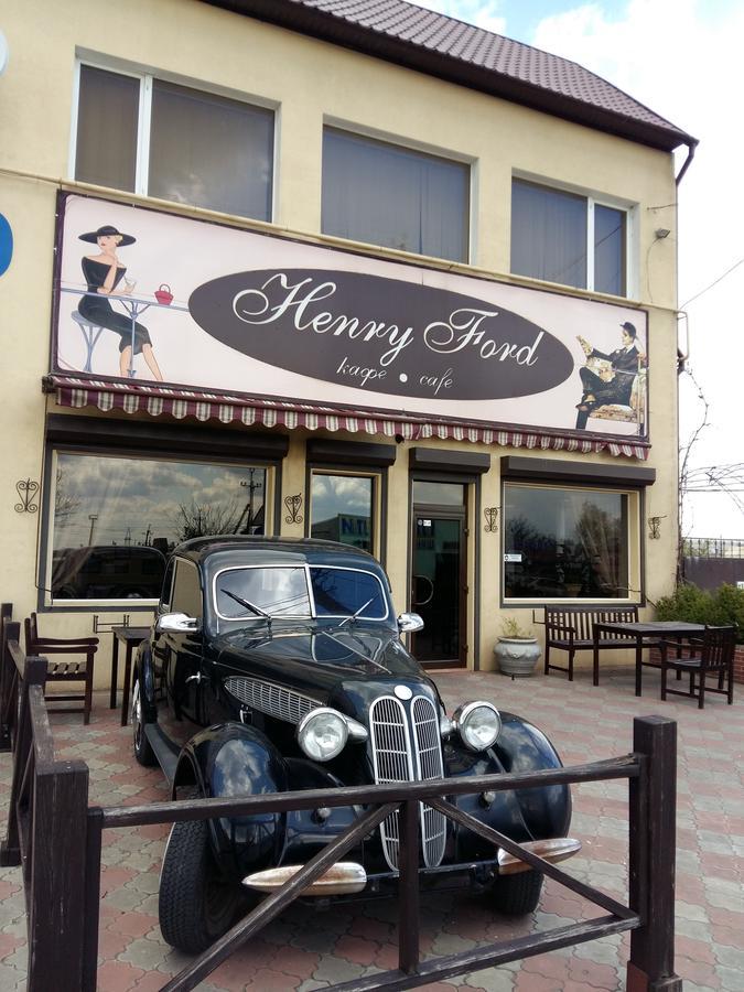 Henry Ford Mini Hotel Odessa Esterno foto