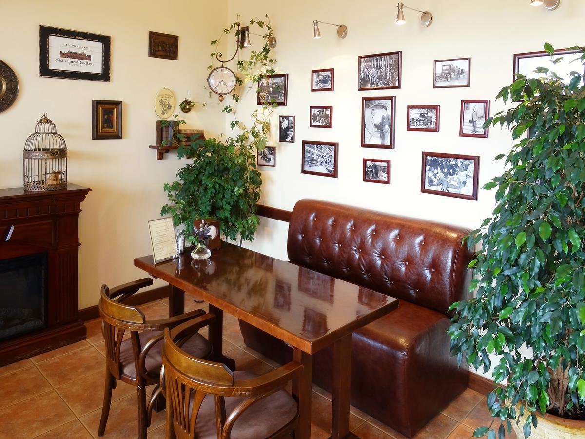 Henry Ford Mini Hotel Odessa Esterno foto